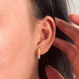 Aura Pearl Earrings- 18k Gold Plated