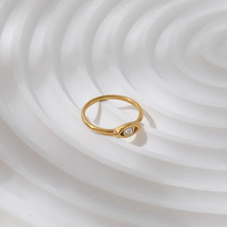 Medusa ring- 18k gold plated